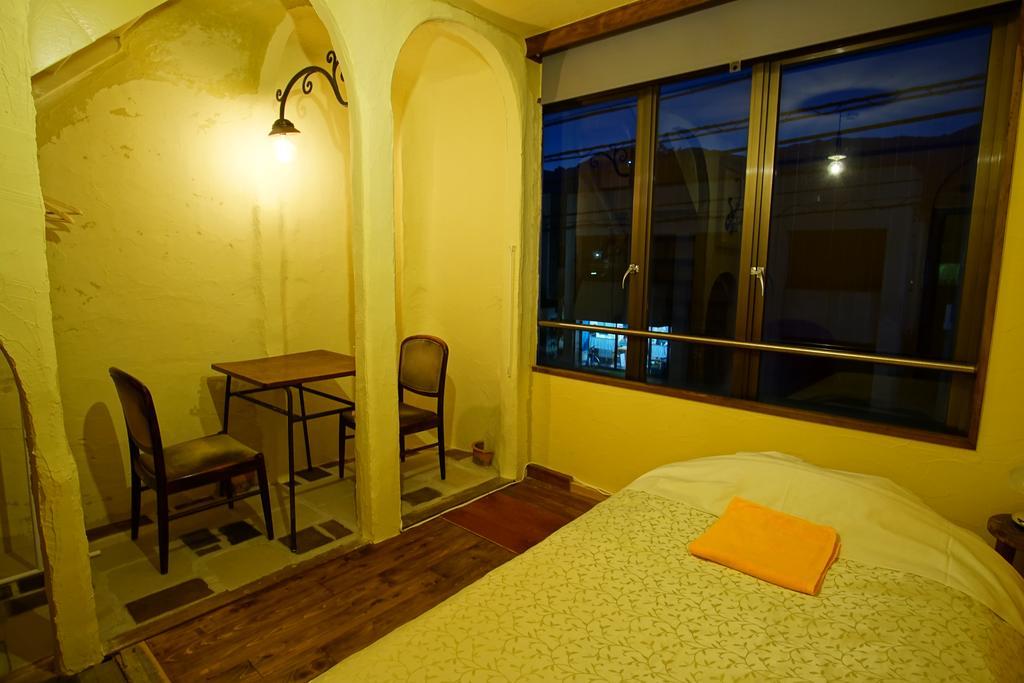 Hakuba Station Guesthouse En Exterior foto